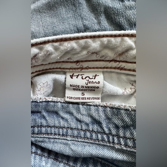 Wide Leg Jeans, Light Wash - Picture 5 of 5